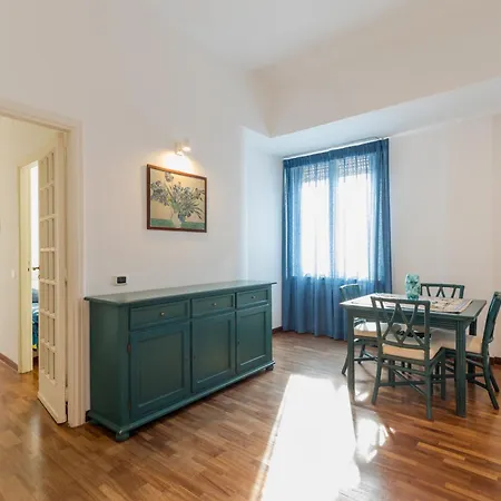 Una Bomboniera A Posillipo Neapel