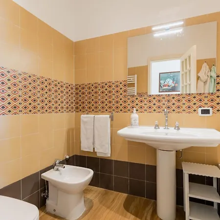 Apartment Una Bomboniera A Posillipo *